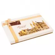 Ассорти шоколадных конфет Farmand в сумке Лондон 214гр